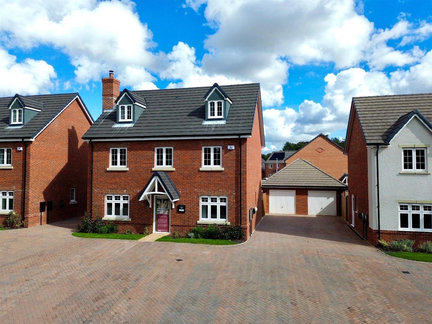 Edwin Gee Road, Kenilworth, CV8 2RJ